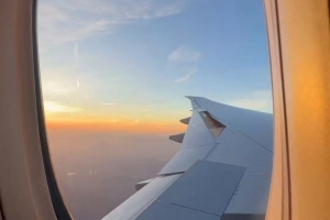 出征世俱杯！巴黎社媒晒抵达美国洛杉矶视频