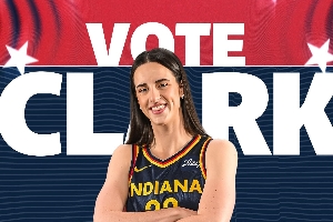 投票人数暴涨！WNBA全明星球迷票选首期结果：克拉克第1 佩奇第6