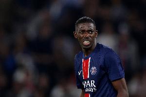 🚨巴黎官方：登贝莱伤缺6周、杜埃伤缺4周，前者无缘战巴萨