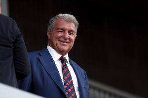 每体：拉波尔塔今日迎来他本赛季首场决赛，将确认能否重返诺坎普