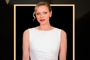 官方：苏格拉底奖将由摩纳哥夏琳王妃颁发，她曾是奥运游泳选手