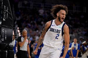 莱夫利昨天只打了8分钟？基德：是刻意控制了他的时间 他表现出色