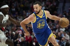 库里生涯第33次以70%+命中率砍45+&历史最多 乔丹哈登分列二三