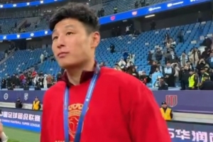 武磊：别说三连冠拿一个冠军都不容易 希望能够尽快的回到球场