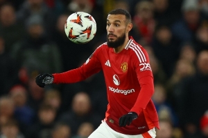 马兹拉维：进攻或防守角色我都很喜欢，我没有特别的偏好