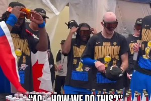 🤣卡皇还是太全面了！雷霆小将们面对香槟手足无措求助卡鲁索